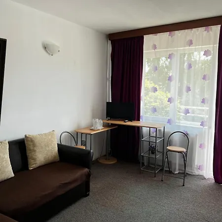 Konukevi Casa Amaradia 3*