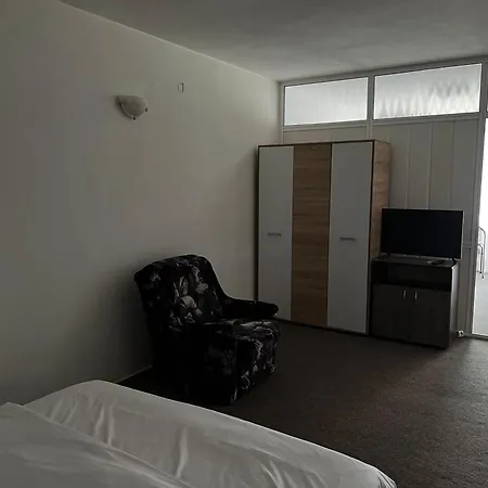 Casa Amaradia 招待所 南埃福列
