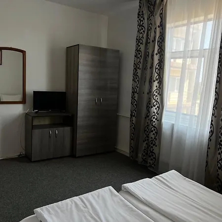 招待所 Casa Amaradia